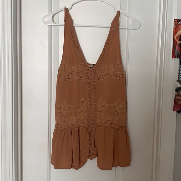American Eagle Outfitters Tops - Tan blouse tank